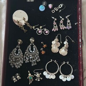 90’s earrings and necklace tie set